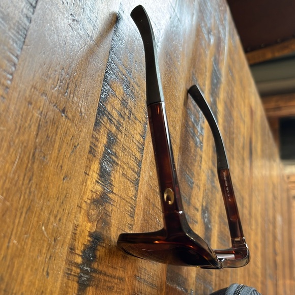 Costa Vela Shiny Tortoise shell polarized sunglasses - Picture 5 of 7